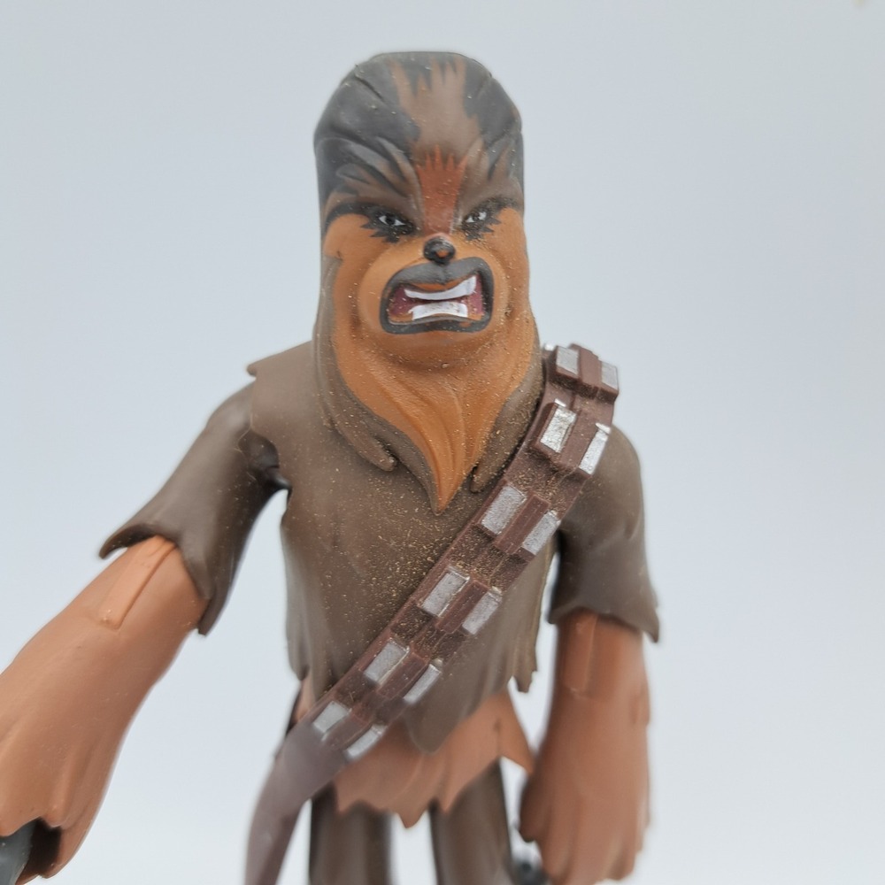 Star Wars Chewbacca Action Figure 5.5" Tall Wookiee Collectible Toy - Picture 2 of 5